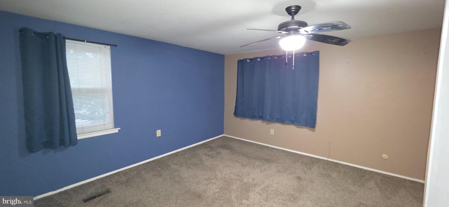 402 Winding Way Property Photo 28