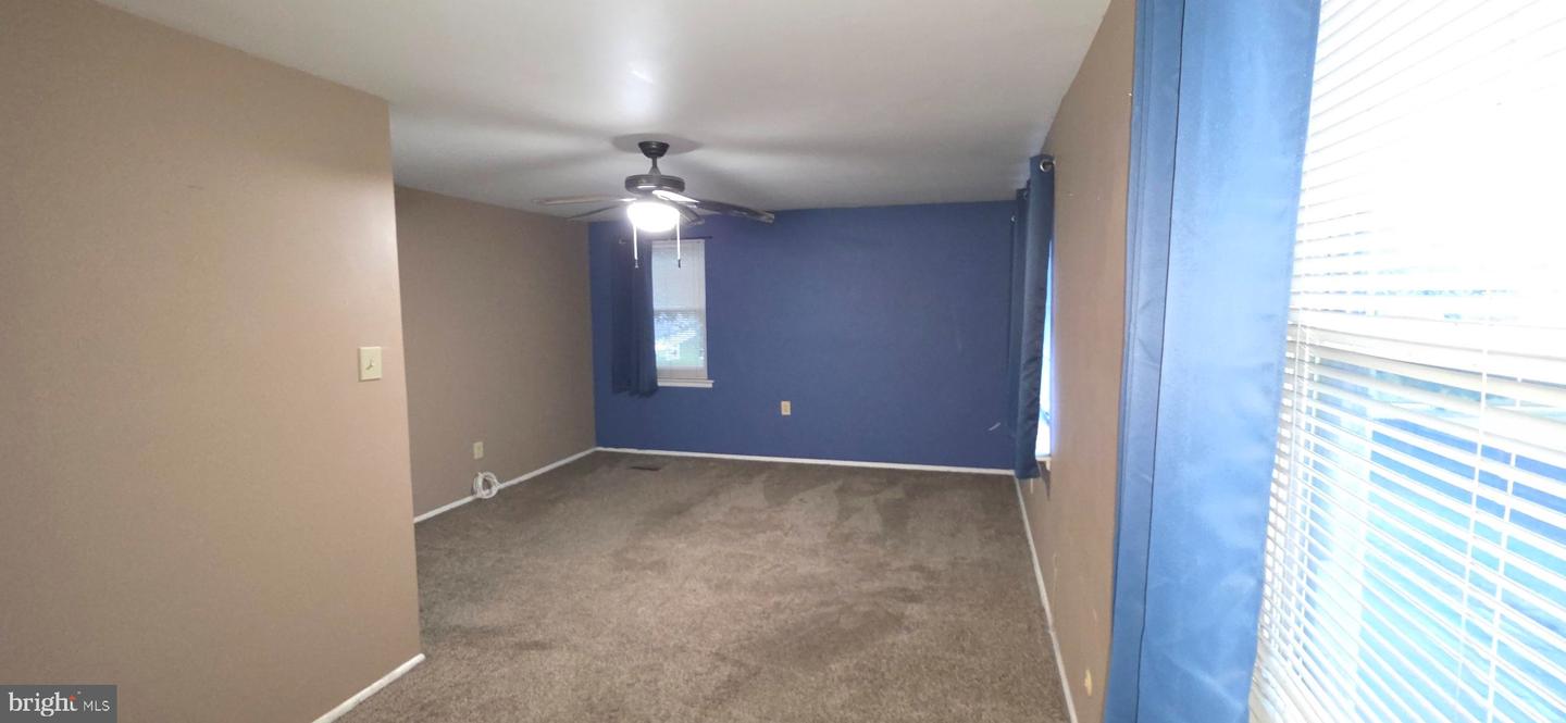 402 Winding Way Property Photo 29