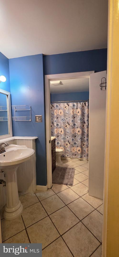 402 Winding Way Property Photo 39