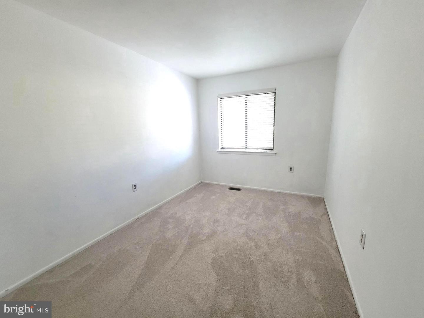 1005 Timber Creek Property Photo 13