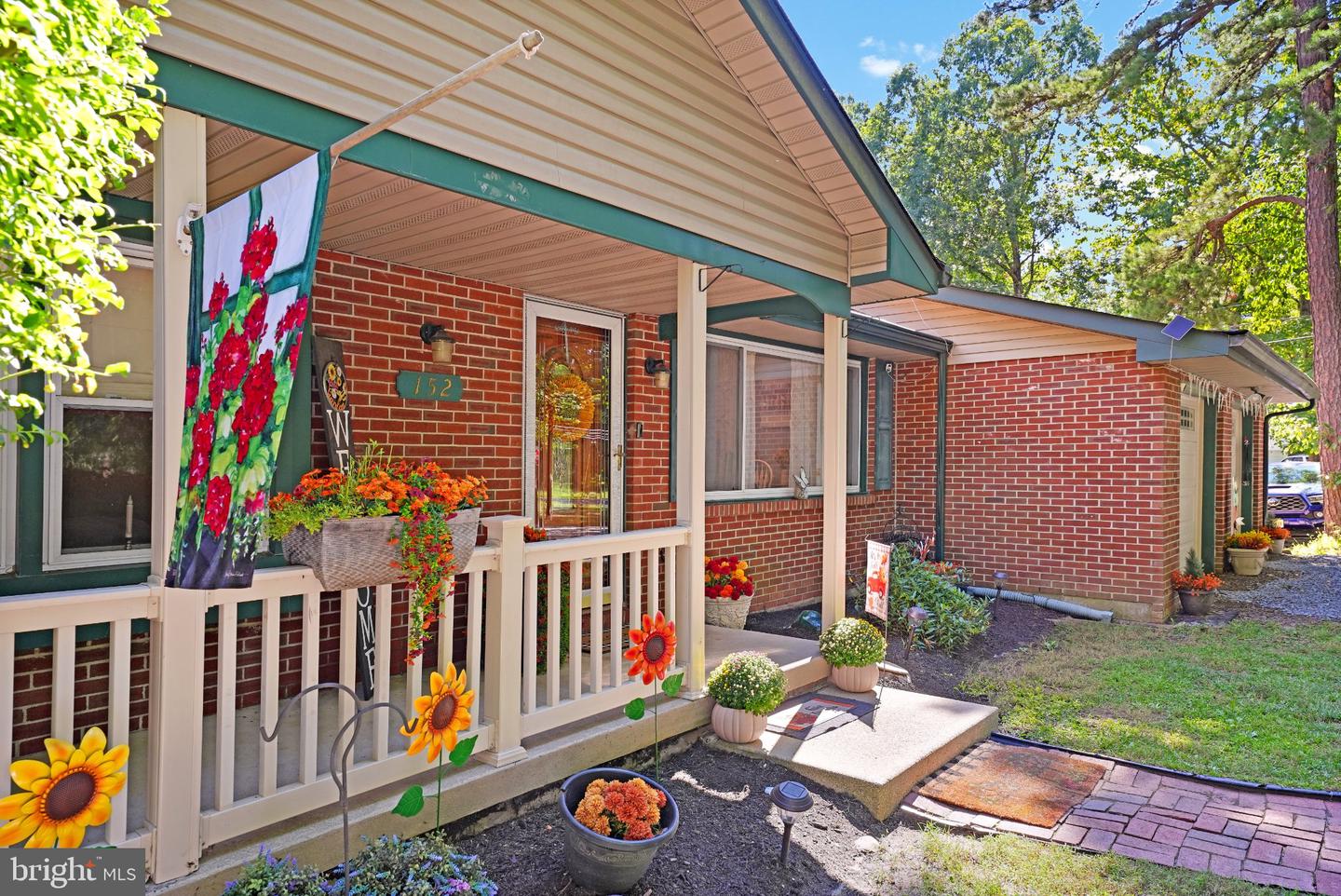 152 Cedarbrook Rd Property Photo 4