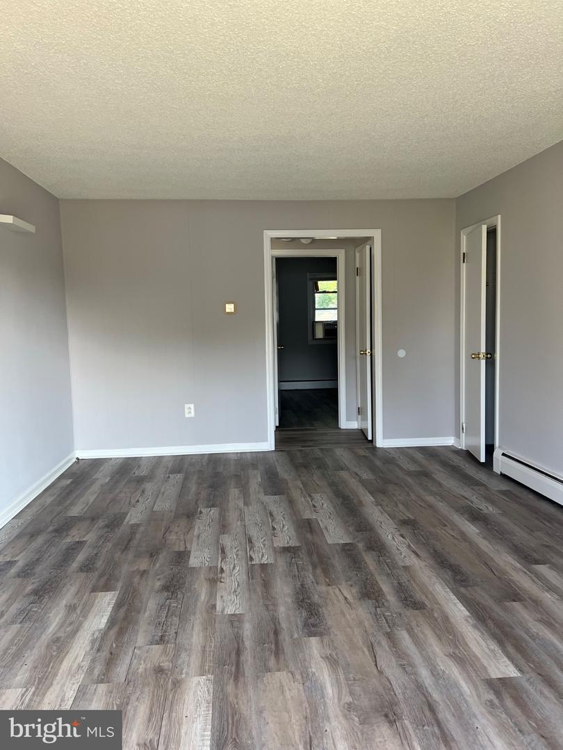 101 Dartmouth Ave Property Photo 2