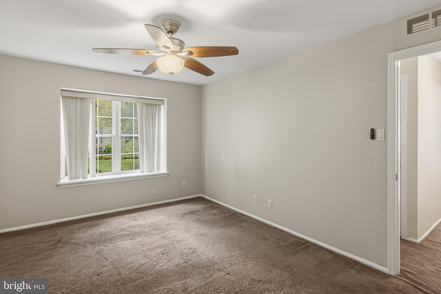 1105 Aberdeen Ln Property Photo 11