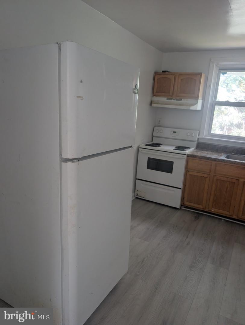 506 Pfeiffer St #2 Property Photo 4
