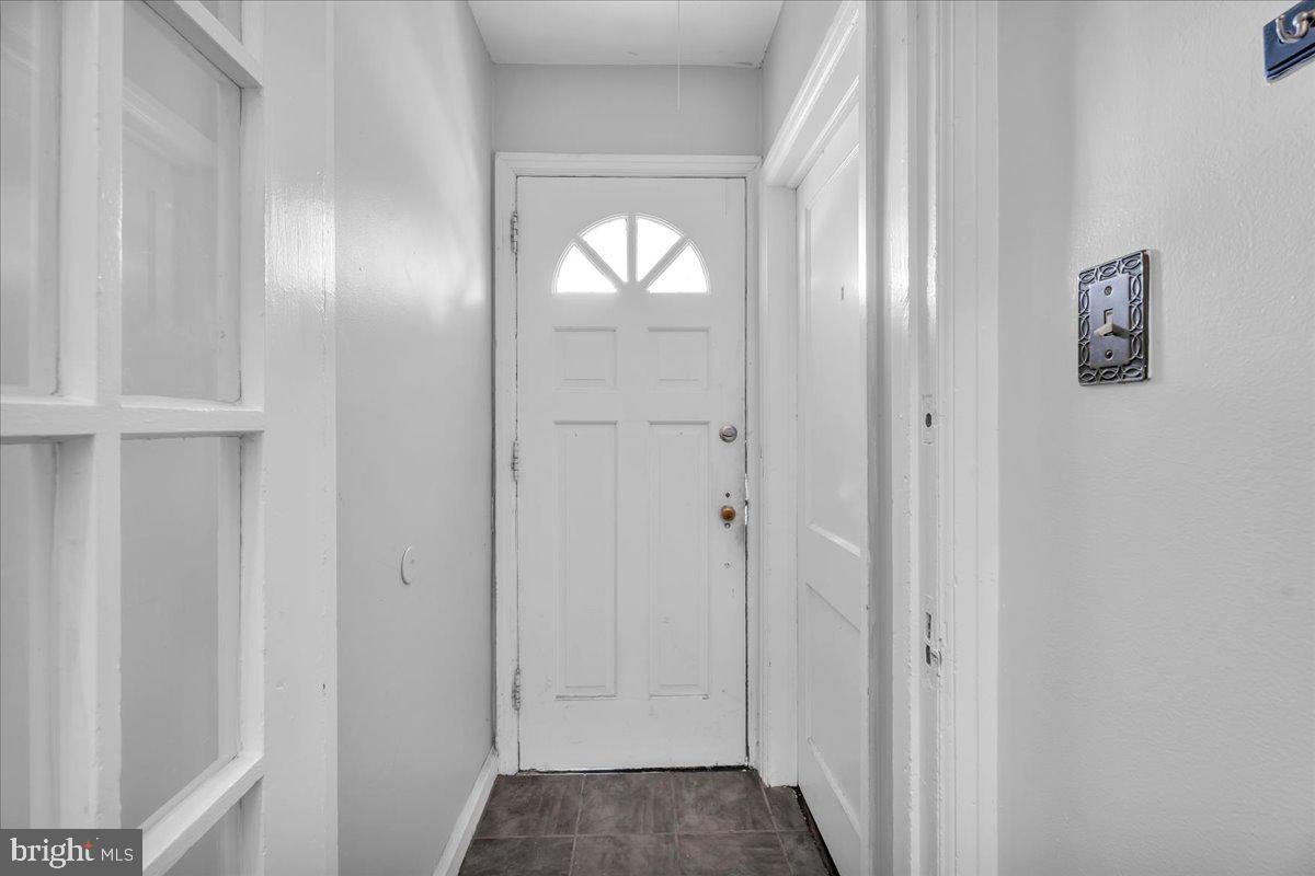 302 Cattell Ave Property Photo 17