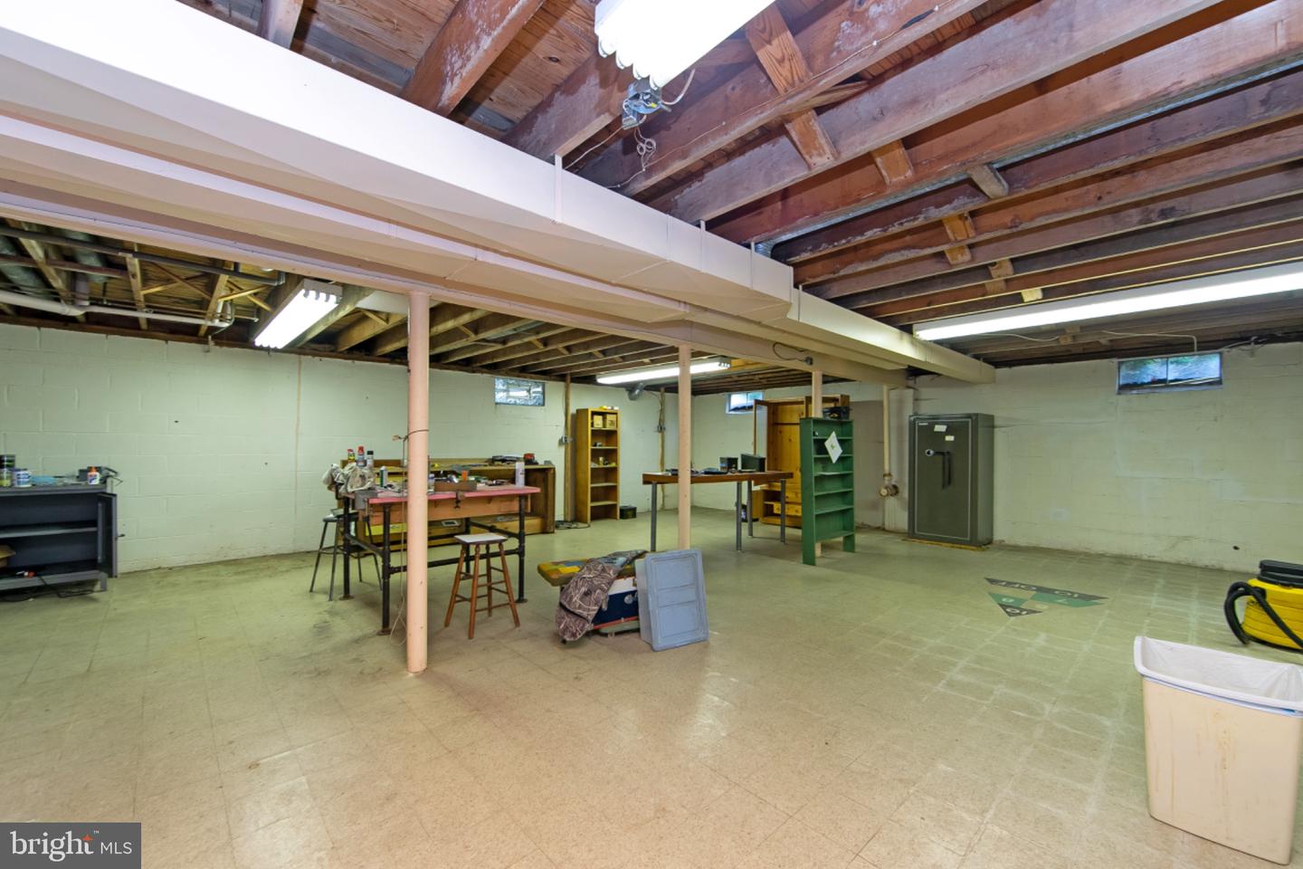 43 Edgewood Dr Property Photo 34