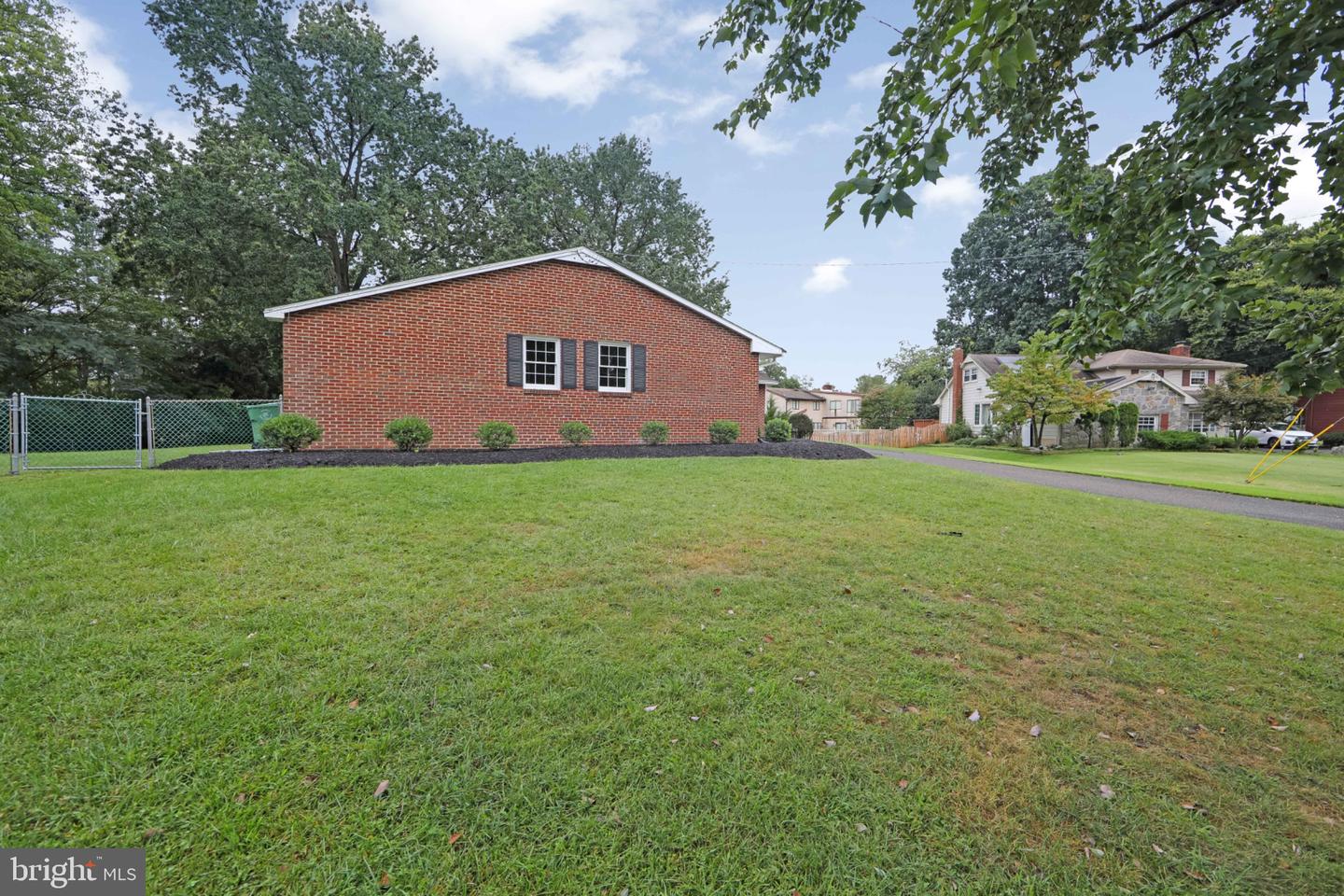 43 Edgewood Dr Property Photo 37