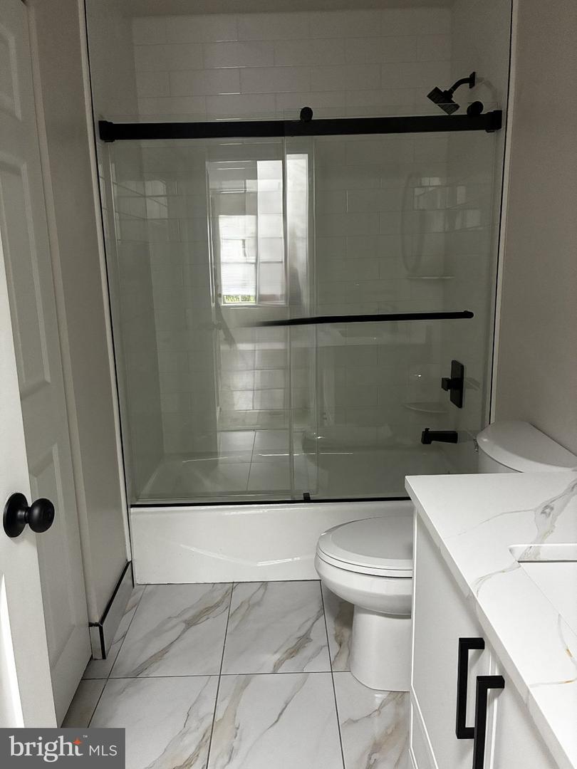 186 Tavistock #1 Property Photo 1