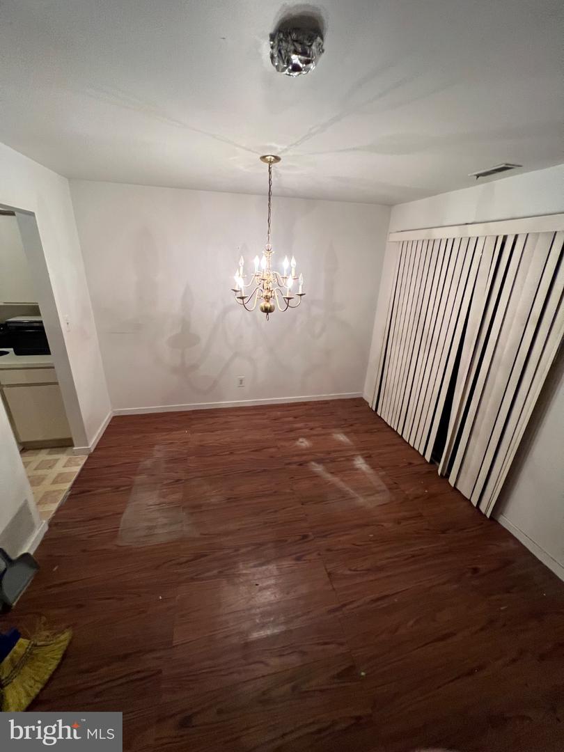 81 Sandra Rd Property Photo 6