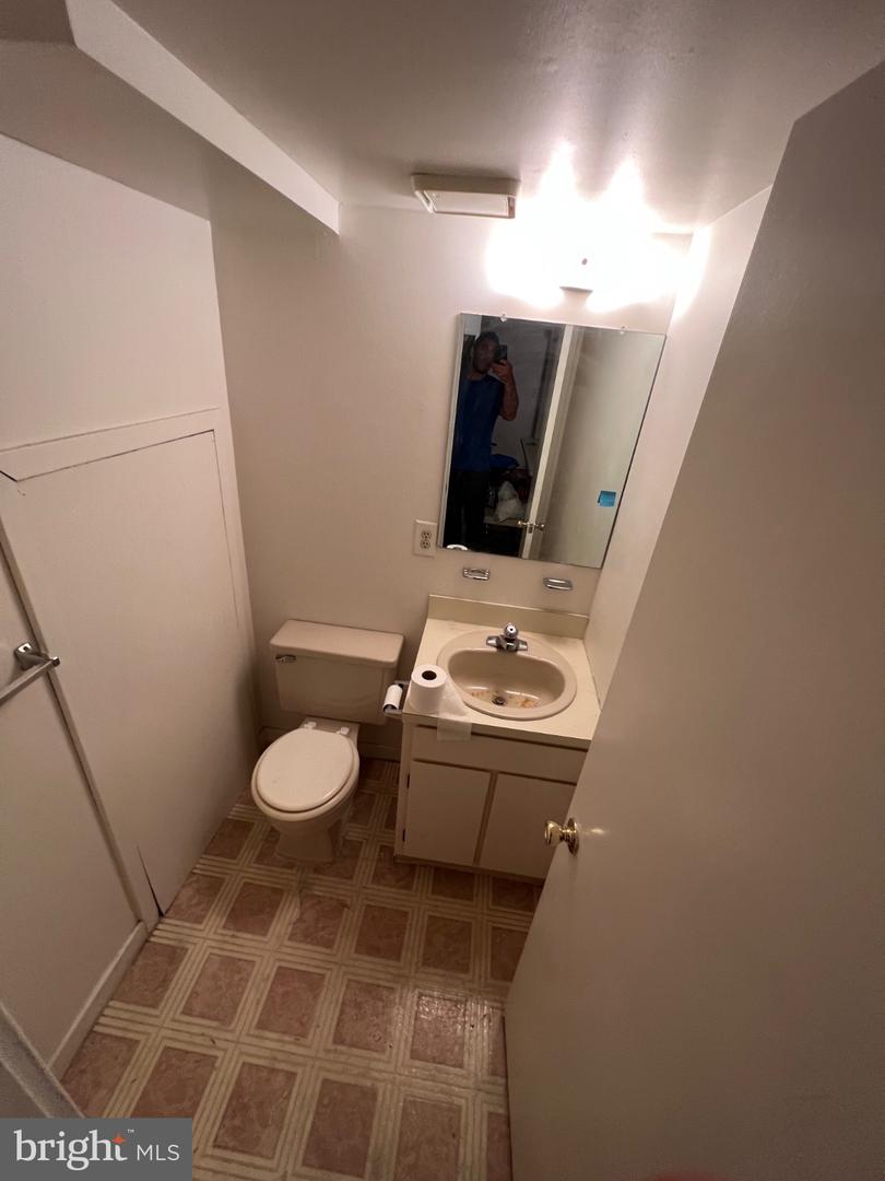 81 Sandra Rd Property Photo 8