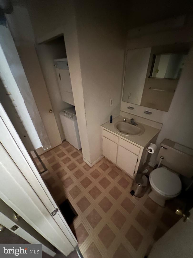 81 Sandra Rd Property Photo 11
