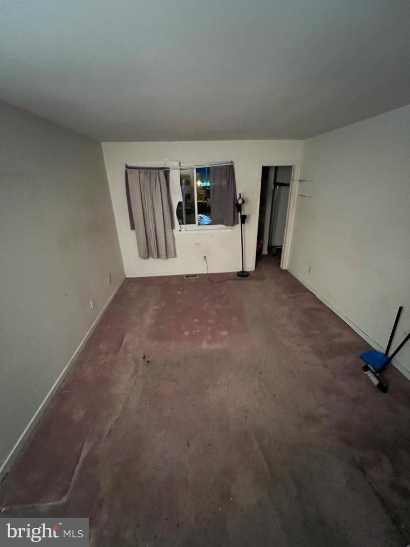 81 Sandra Rd Property Photo 13