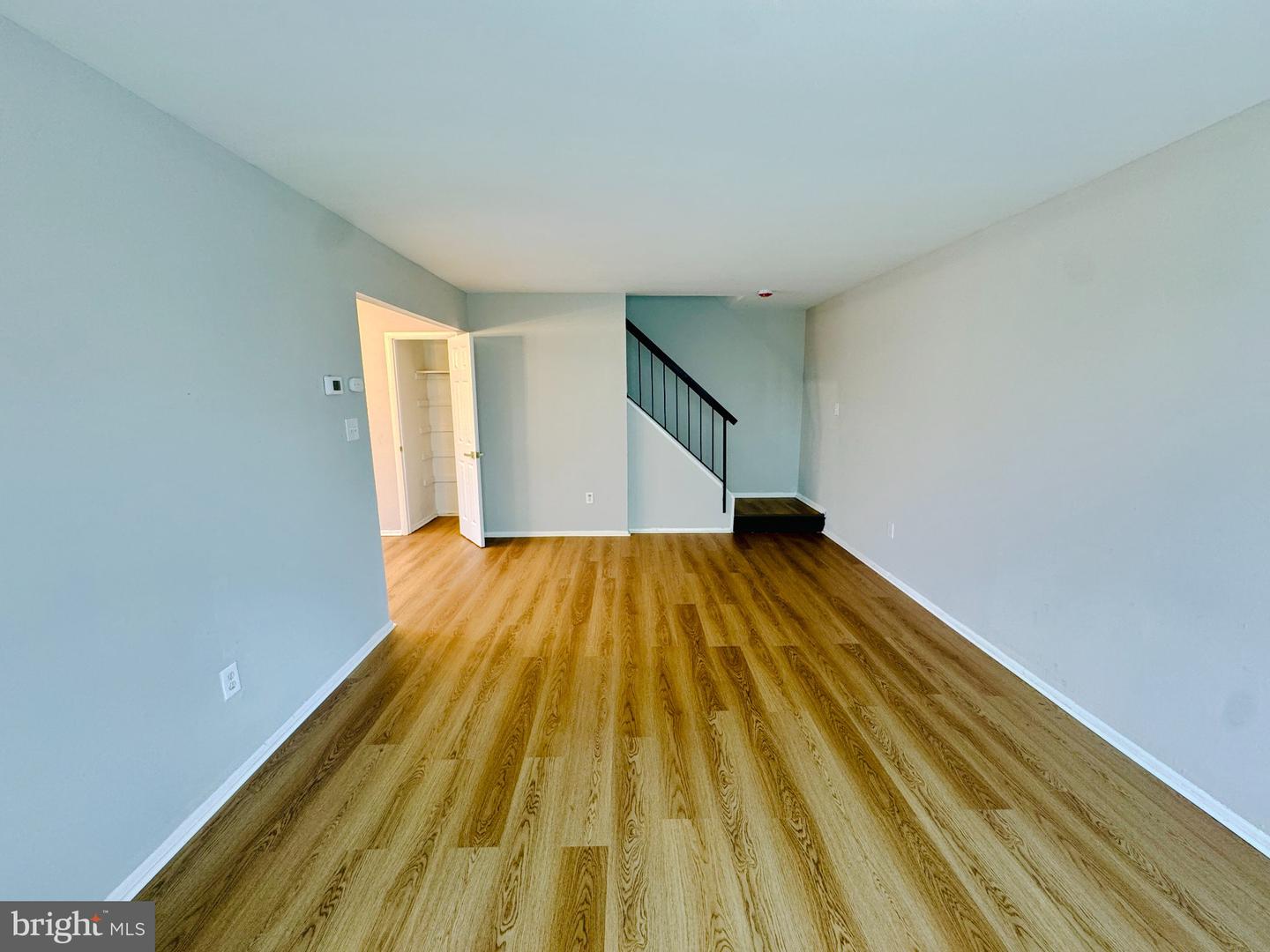 22 Lerner Ct Property Photo 4