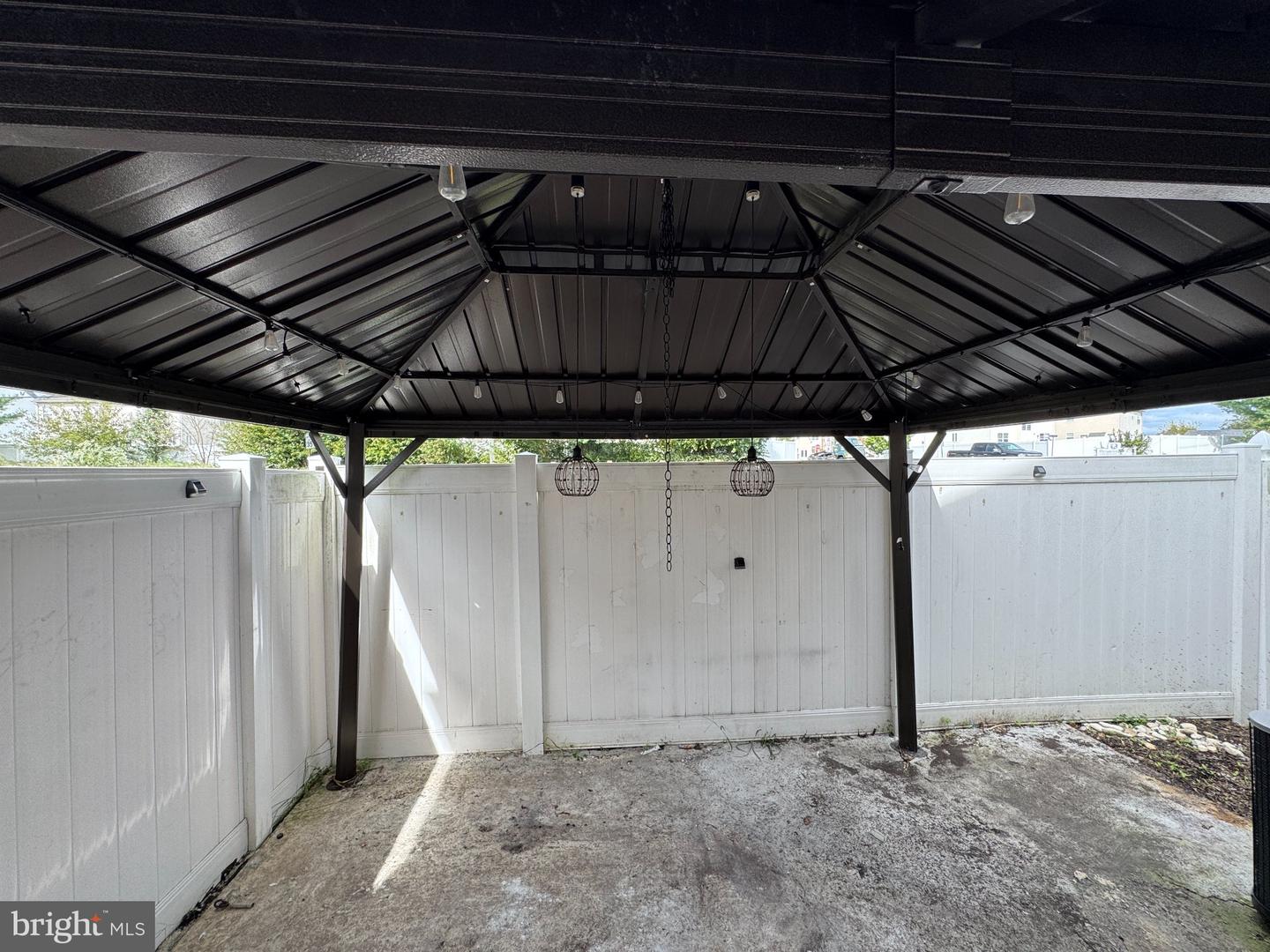 22 Lerner Ct Property Photo 14