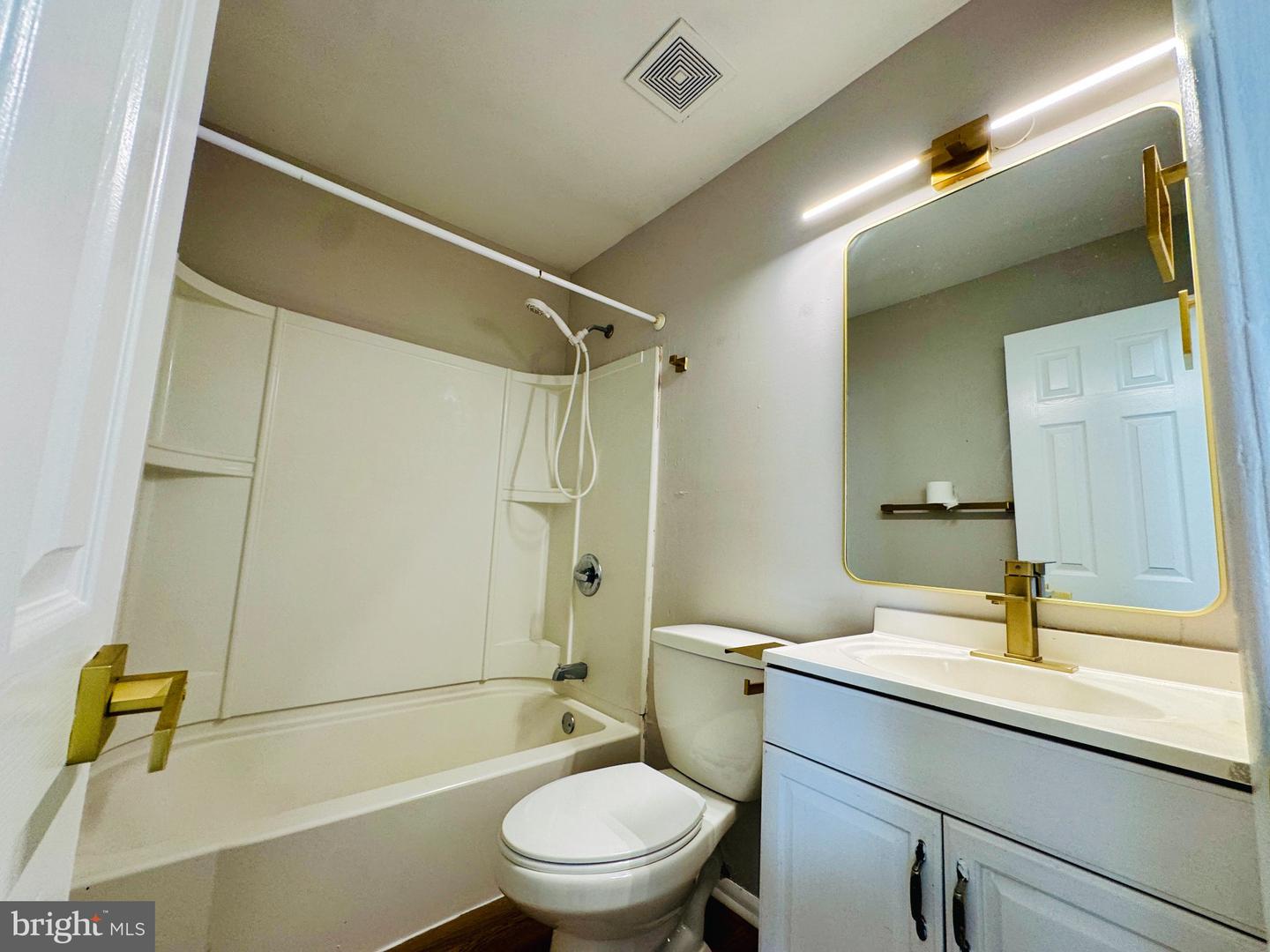 22 Lerner Ct Property Photo 18