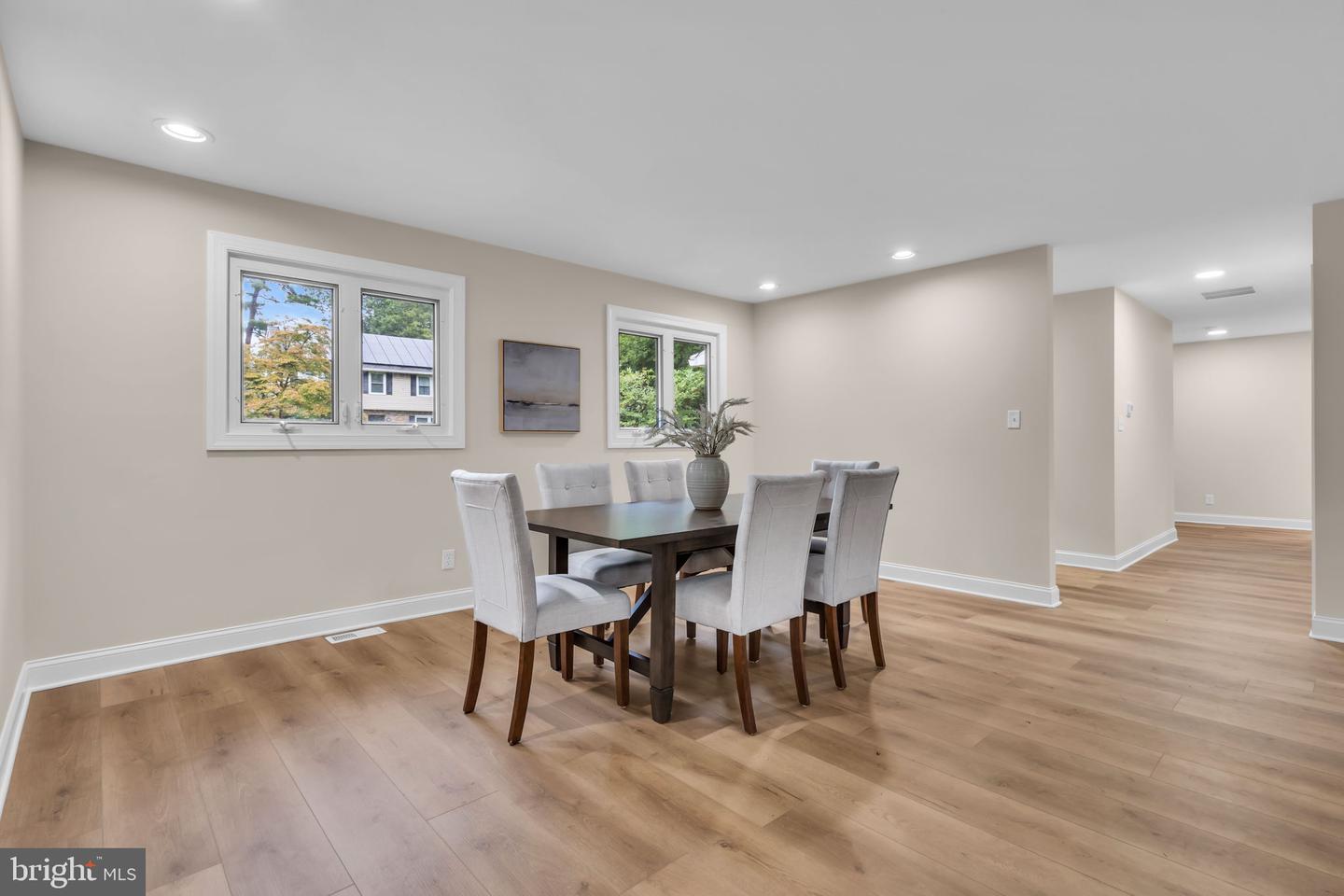 14 Steven Dr Property Photo 8