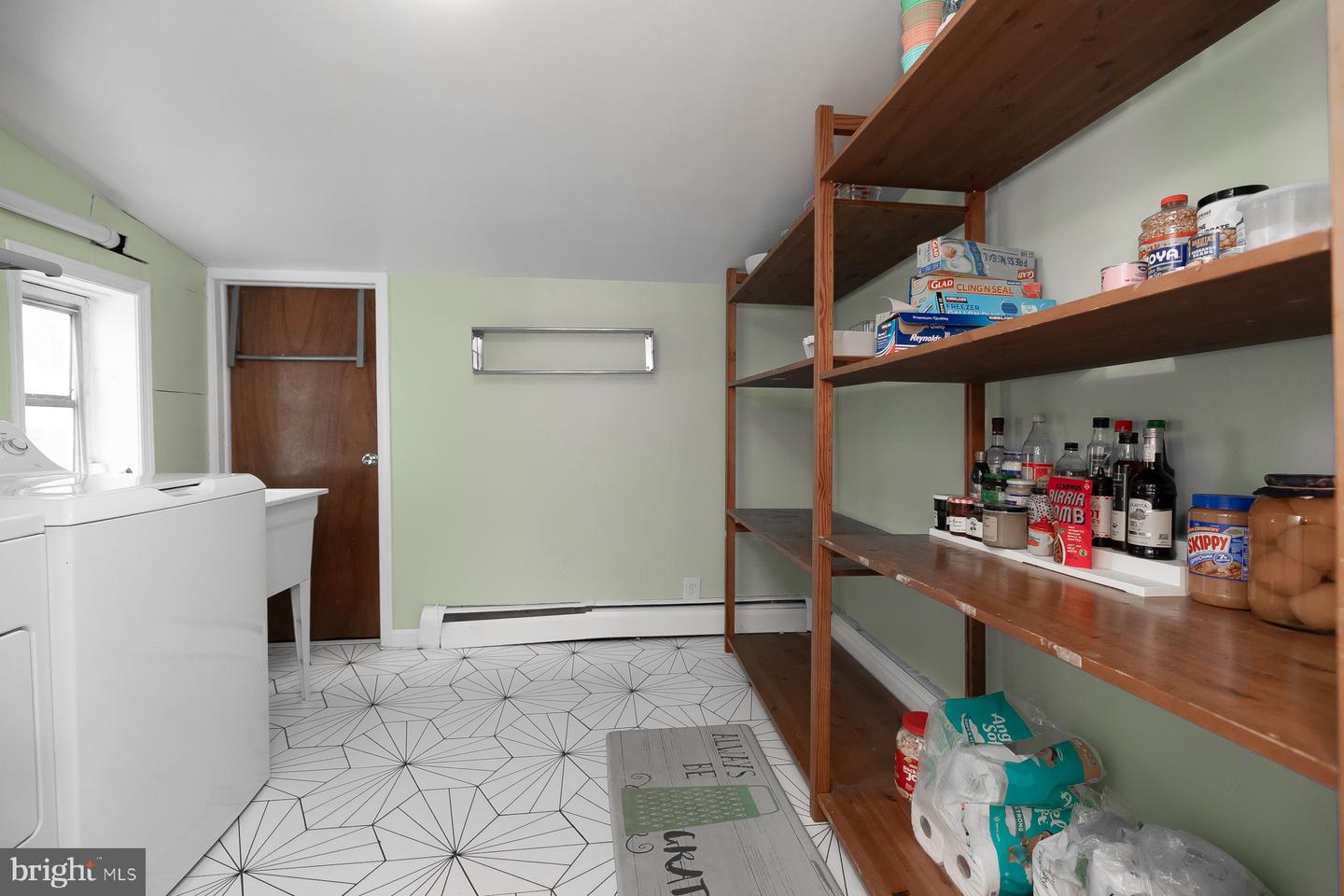 110 Oak Ave Property Photo 18