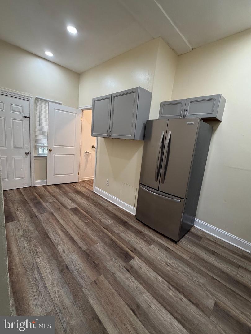 1572 Mount Ephraim Ave #a Property Photo 3