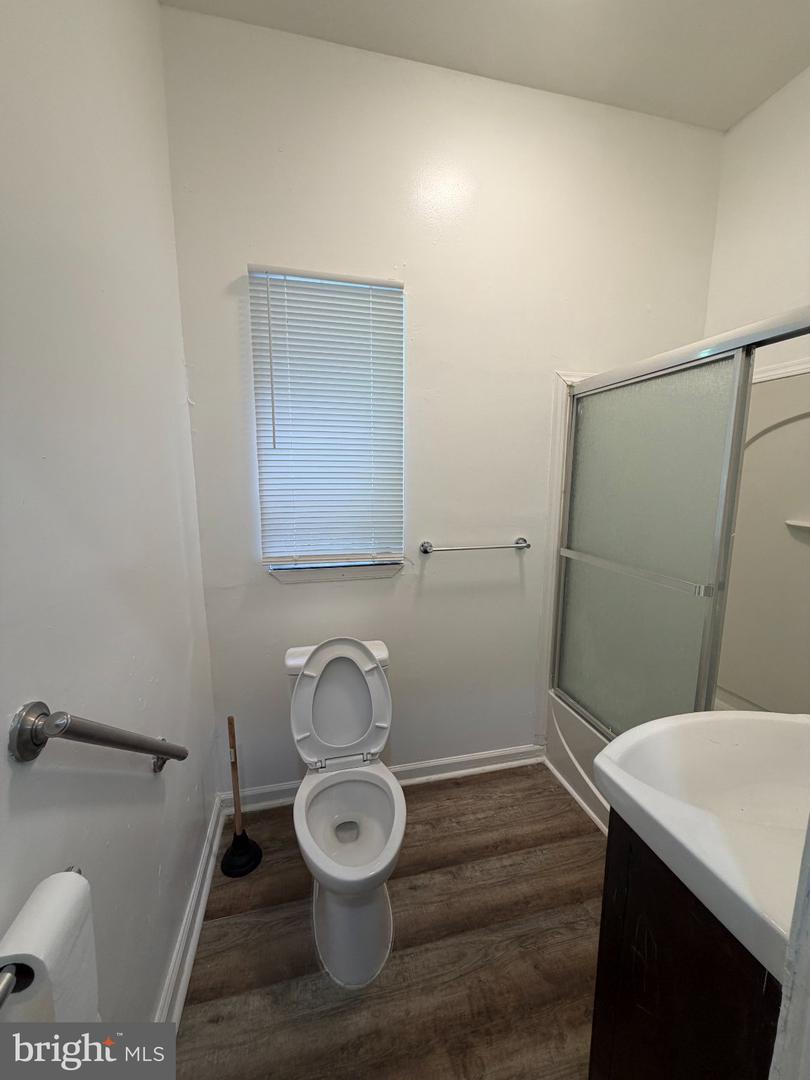 1572 Mount Ephraim Ave #a Property Photo 5