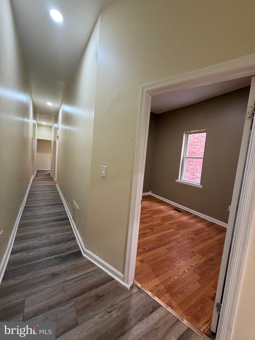 1572 Mount Ephraim Ave #a Property Photo 7