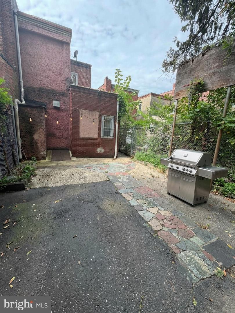 1572 Mount Ephraim Ave #a Property Photo 11