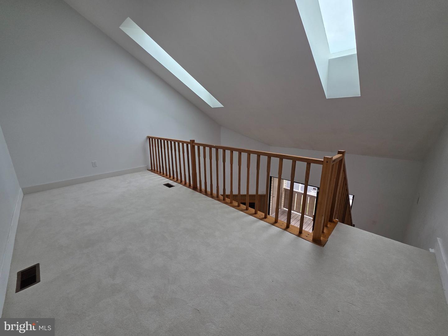 606 The Woods Property Photo 11