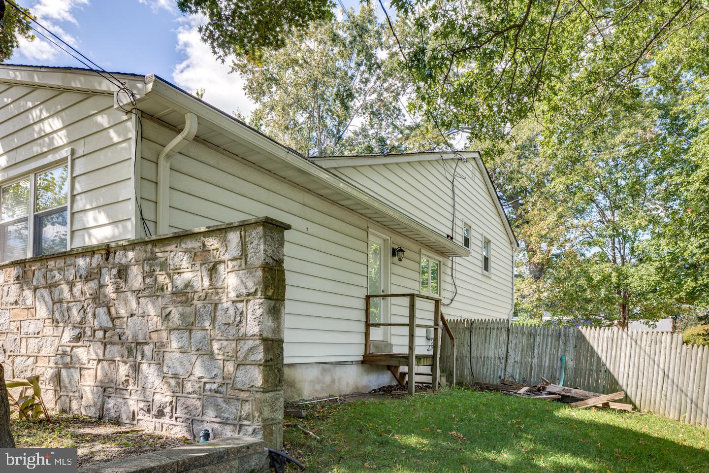 421 Fireside Ln Property Photo 39
