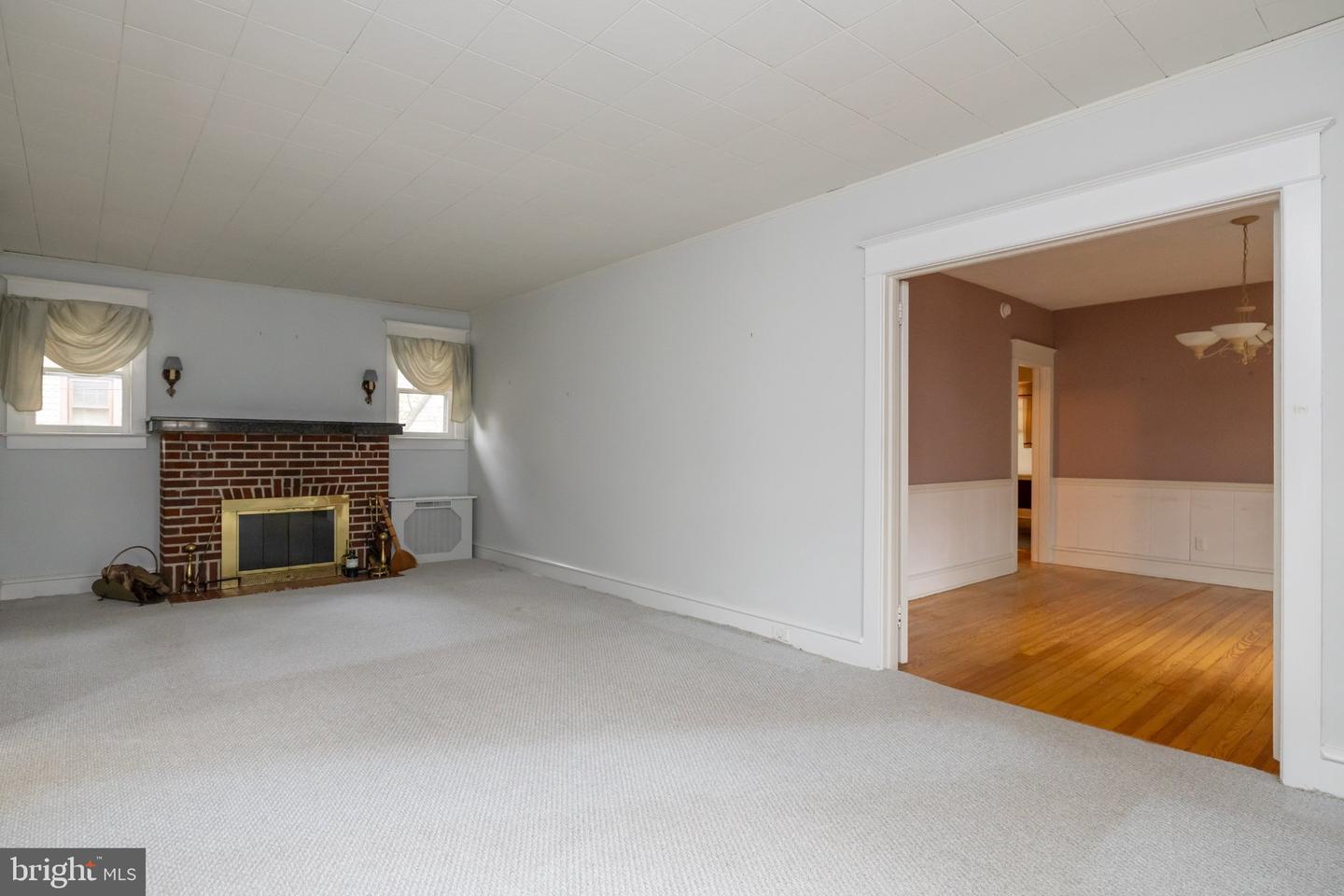 1000 Belmont Ave Property Photo 36