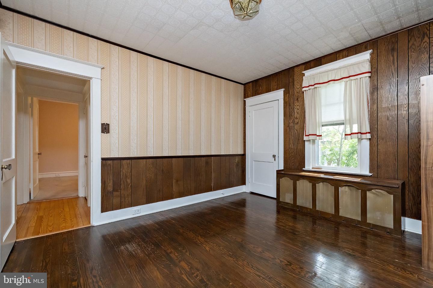 1000 Belmont Ave Property Photo 51