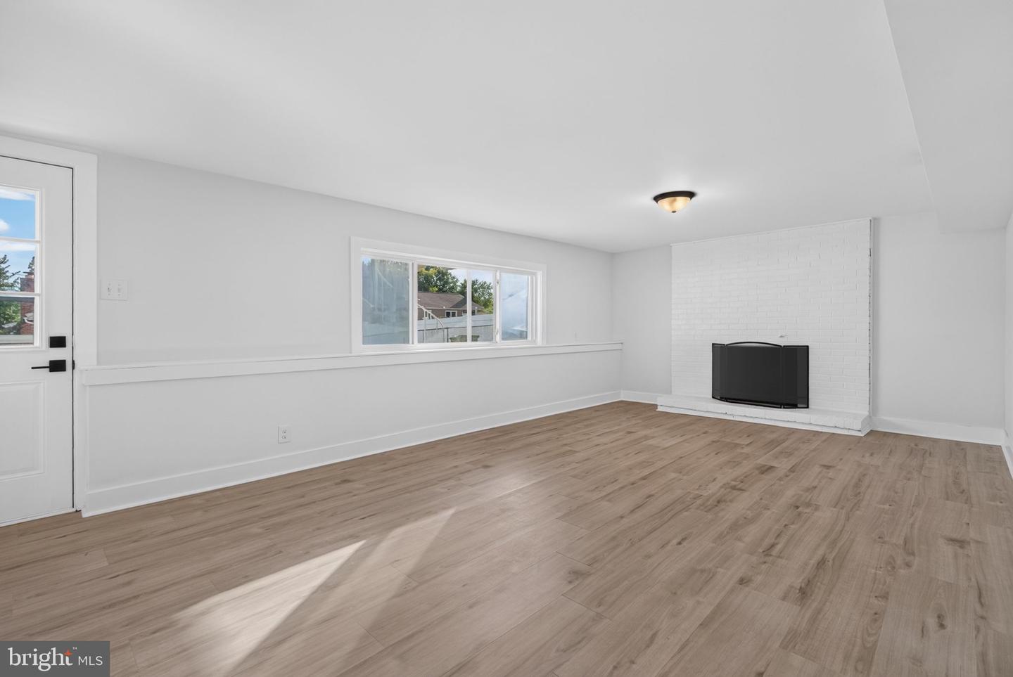 10 Cobblestone Rd Property Photo 21