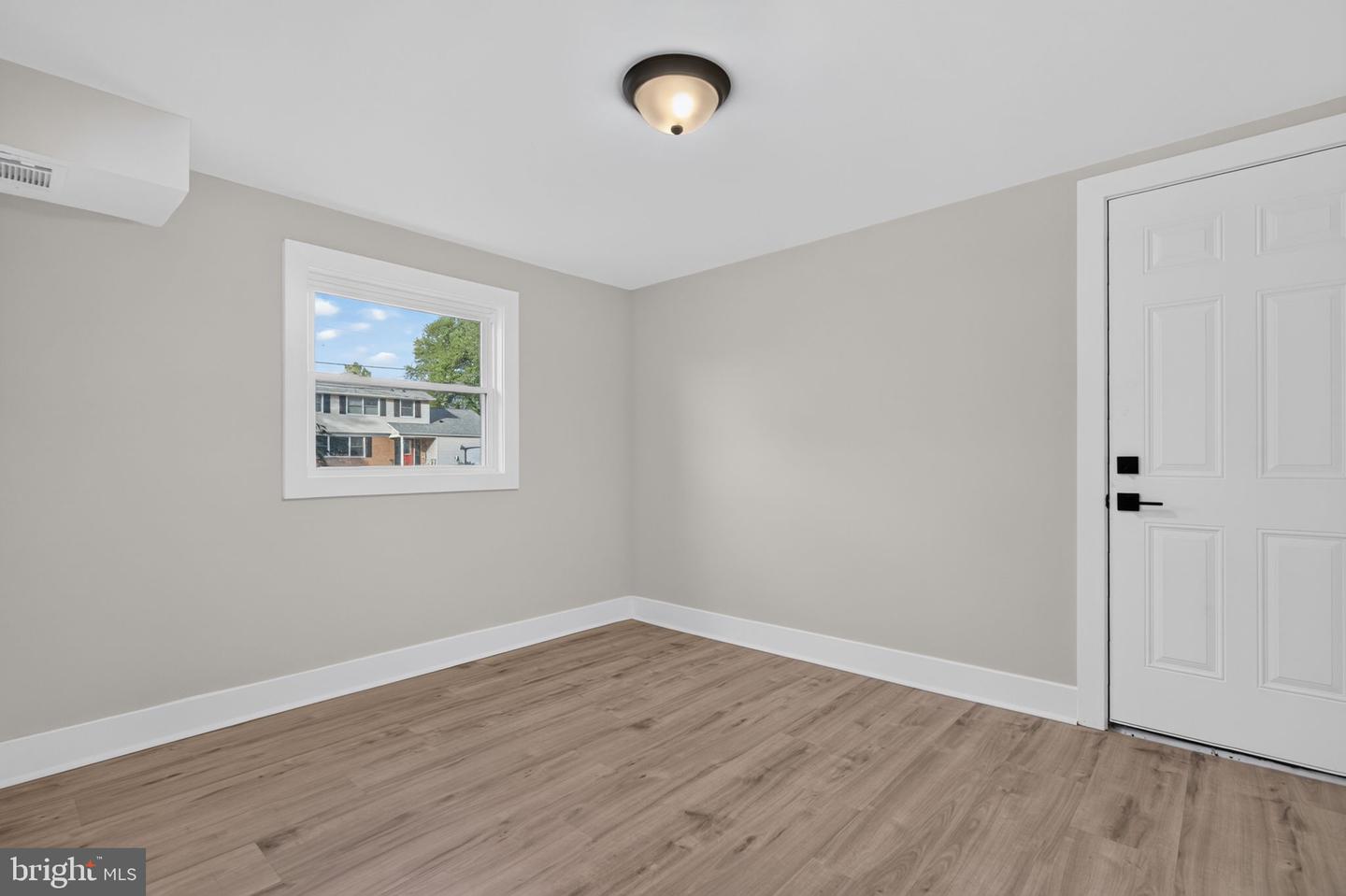 10 Cobblestone Rd Property Photo 23