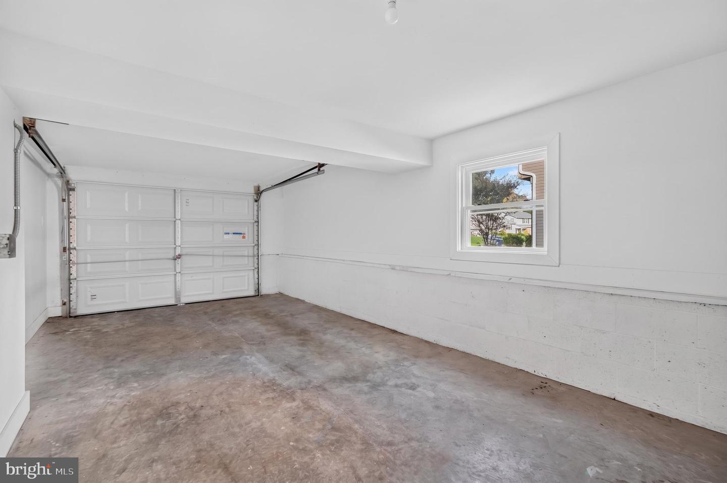 10 Cobblestone Rd Property Photo 25