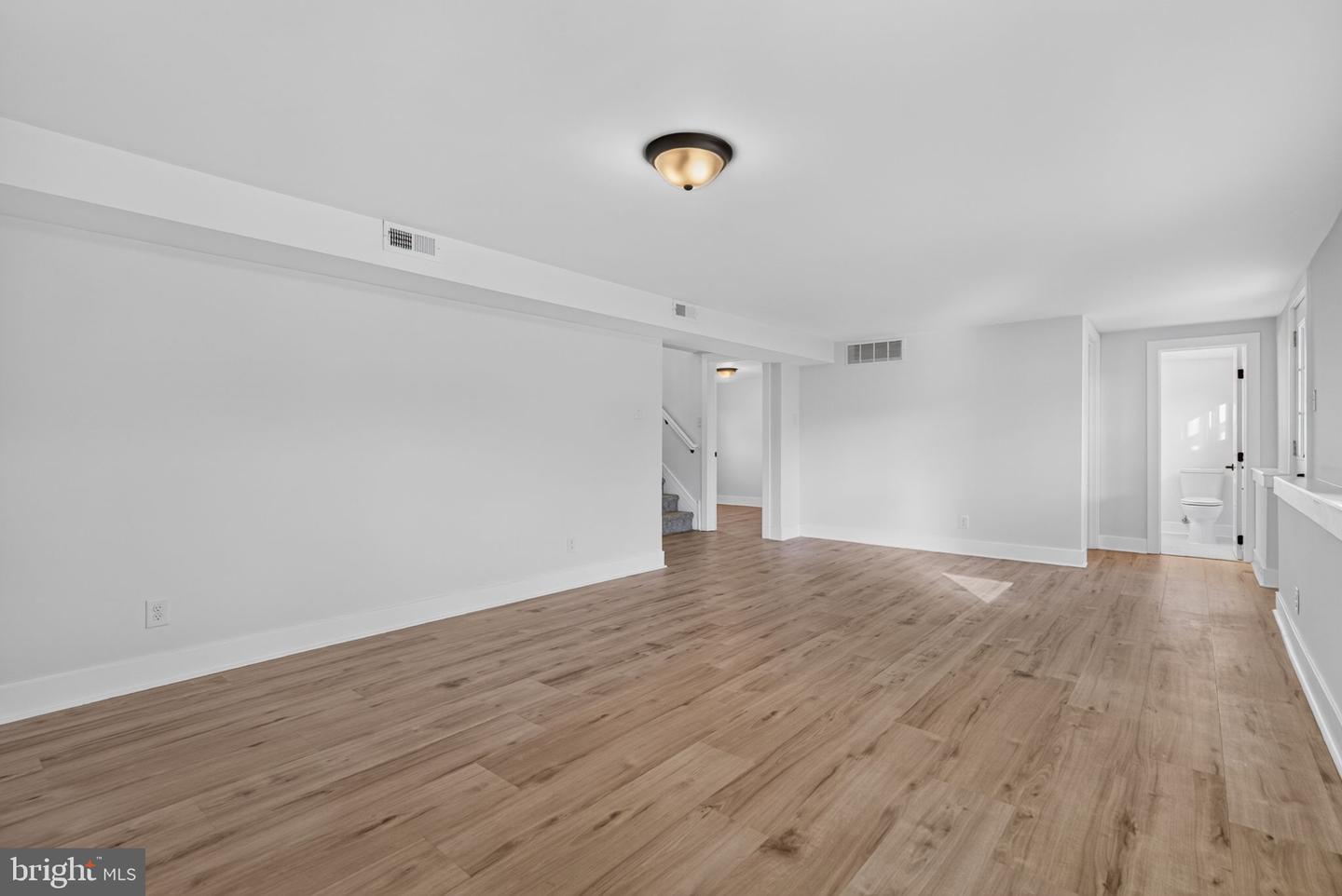10 Cobblestone Rd Property Photo 26