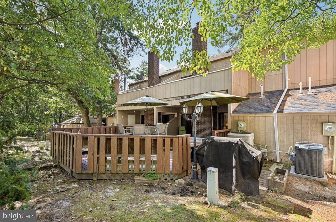 1502 Bromley Ests Ests Property Photo 28