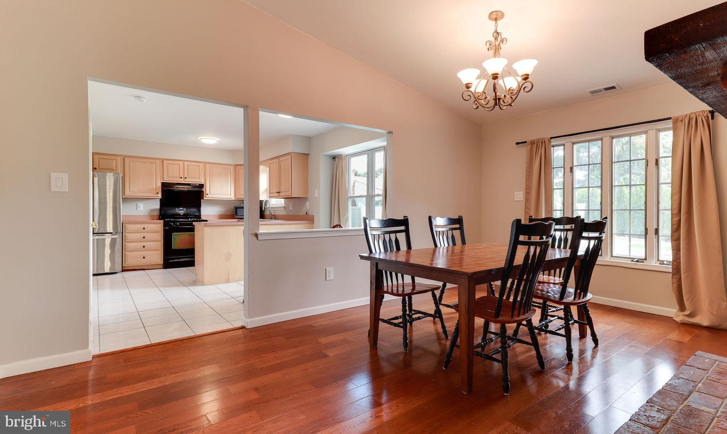 4 Olympic Dr Property Photo 17