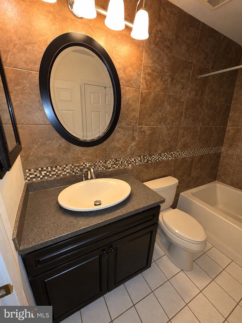 627 Jaeger Ct Property Photo 13
