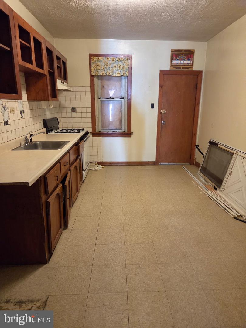 532 Grant St Property Photo 7
