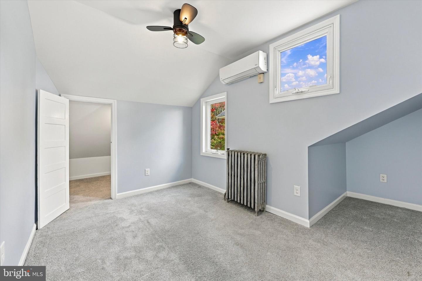 834 Belmont Ave Property Photo 18