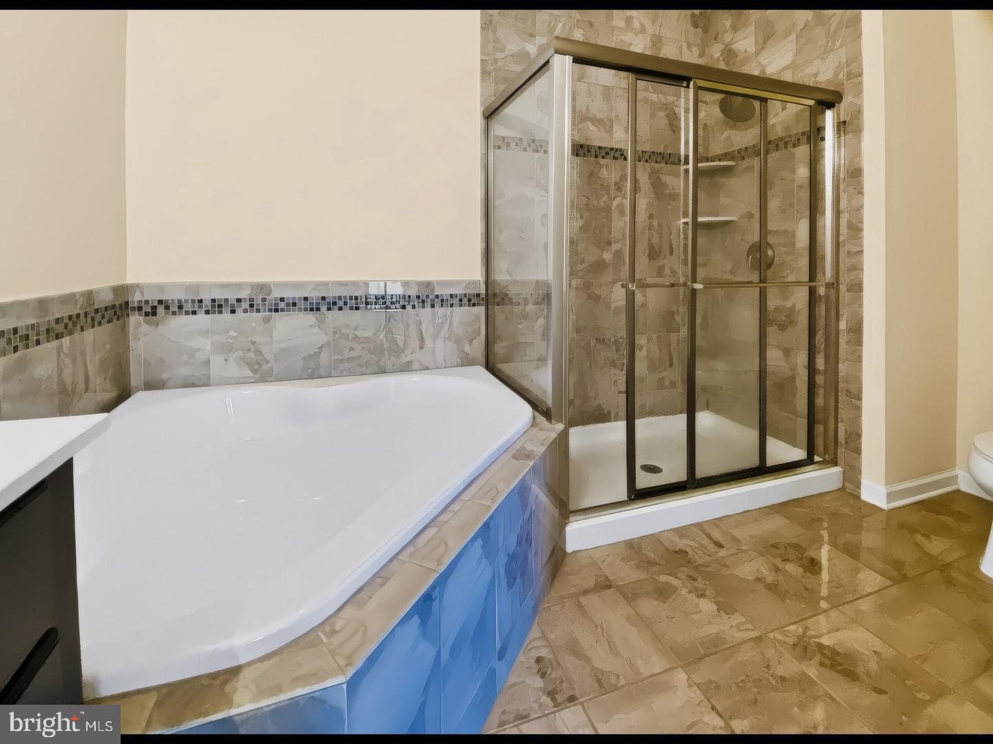 4743 Champions Run Property Photo 20