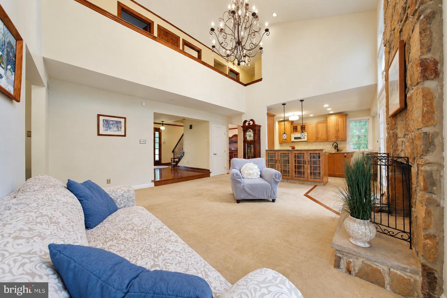 8 Yorkshire Dr Property Photo 7
