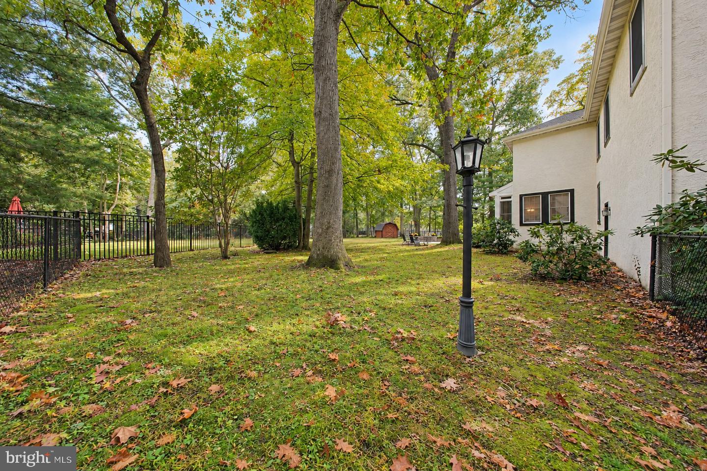 8 Yorkshire Dr Property Photo 55