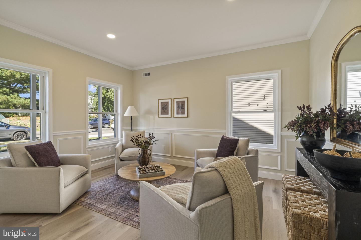 8510 Orchard Ave Property Photo 7