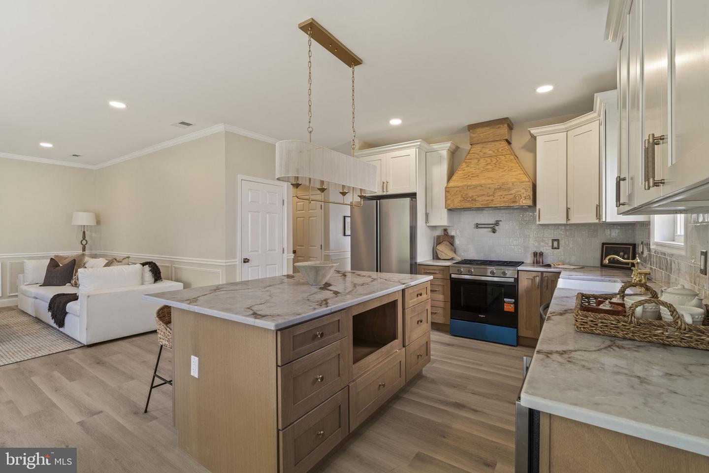 8510 Orchard Ave Property Photo 14