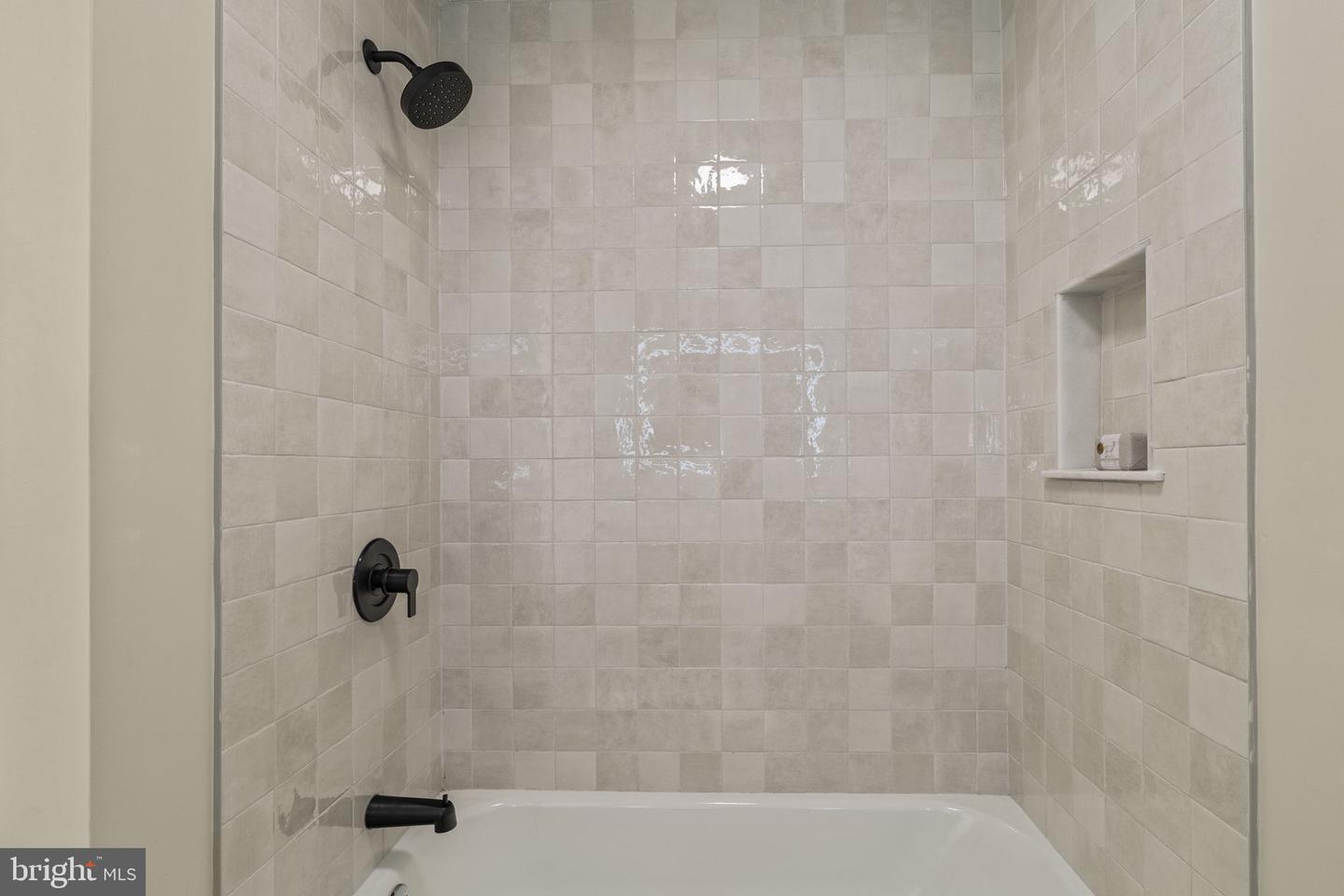 8510 Orchard Ave Property Photo 30