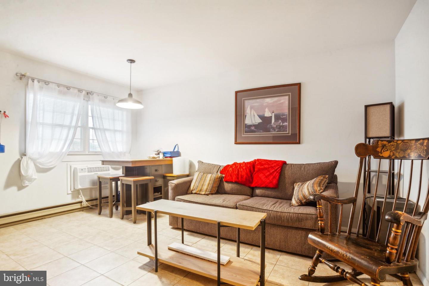 106 W Wisteria Rd #2 Property Photo 6