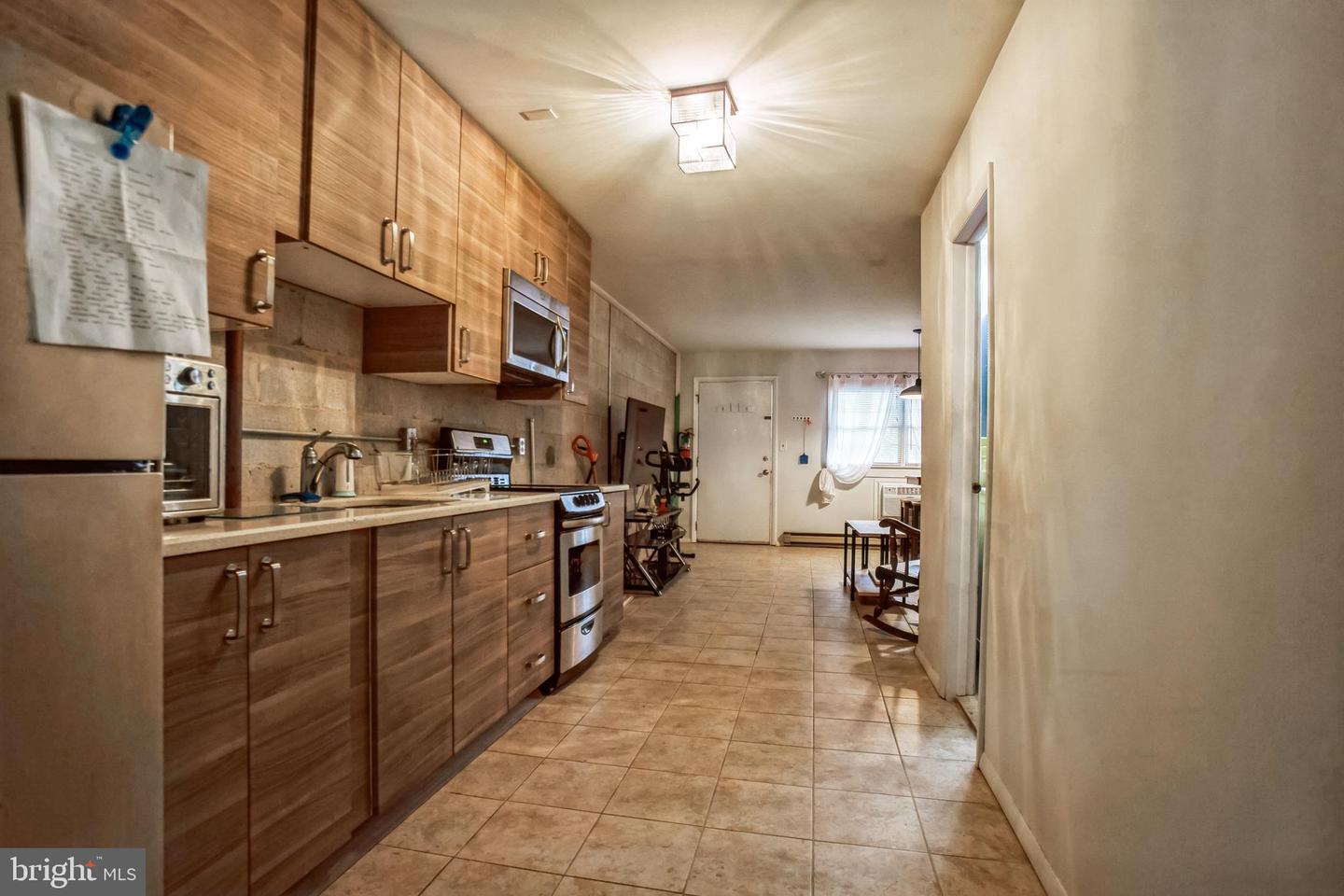 106 W Wisteria Rd #2 Property Photo 10