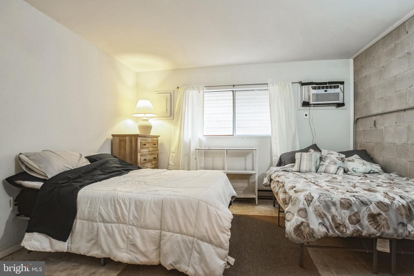 106 W Wisteria Rd #2 Property Photo 11