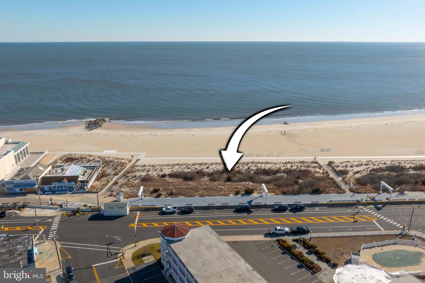 610 Beach Ave Property Photo 6