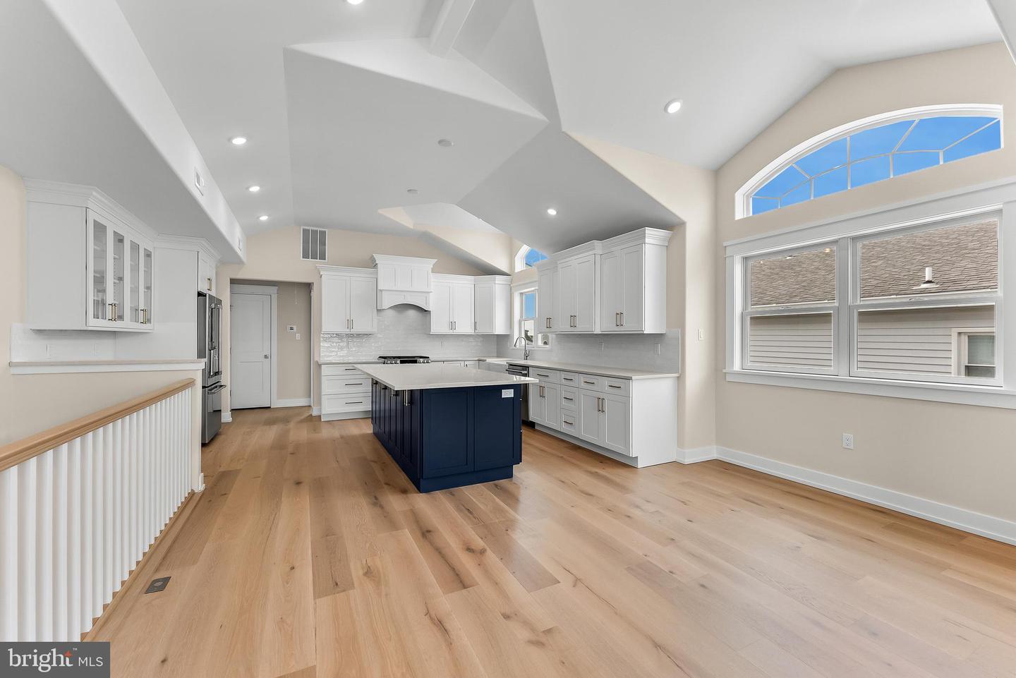 34 73rd St #west Unit Property Photo 32
