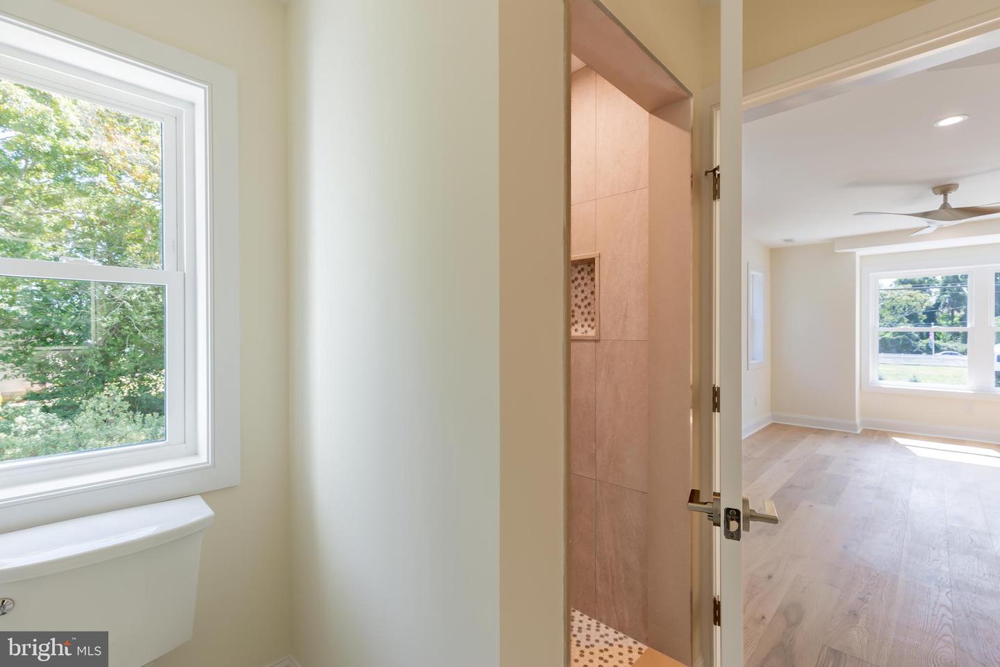 1300 Millman Blvd #b Property Photo 9